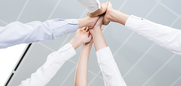 自有施工团队 丰富安装经验